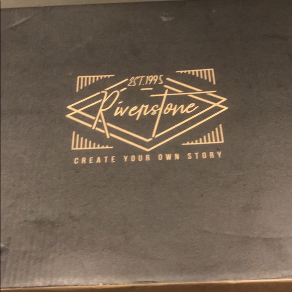 High End Size 9 Boots! - Picture 2 of 3